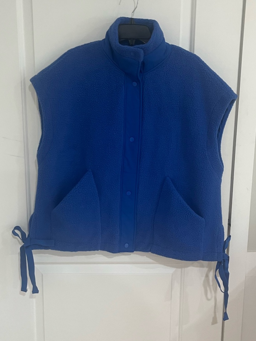 NWT Classic Blue Fleece Vest - Sleeveless Zip-Front Layer
